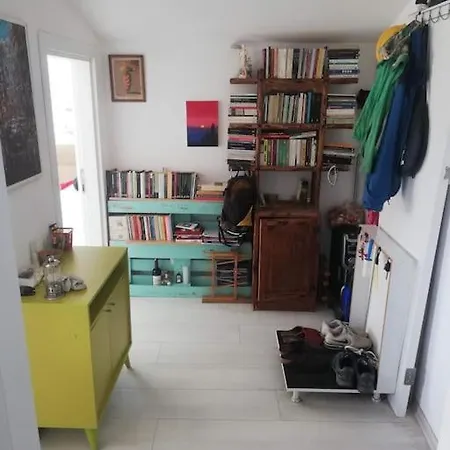 Wonderful Location Beautiful Roof Flat Daire *