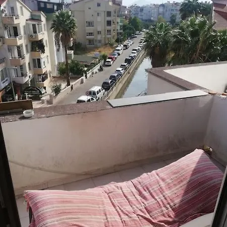 Wonderful Location Beautiful Roof Flat